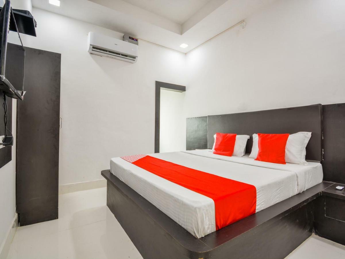 Oyo 43505 Hotel The White House Hisār 외부 사진