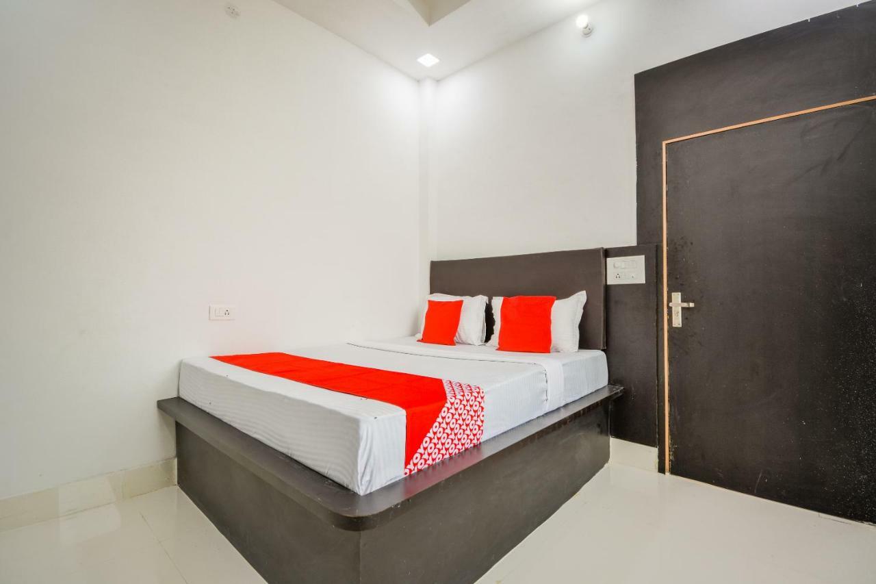 Oyo 43505 Hotel The White House Hisār 외부 사진