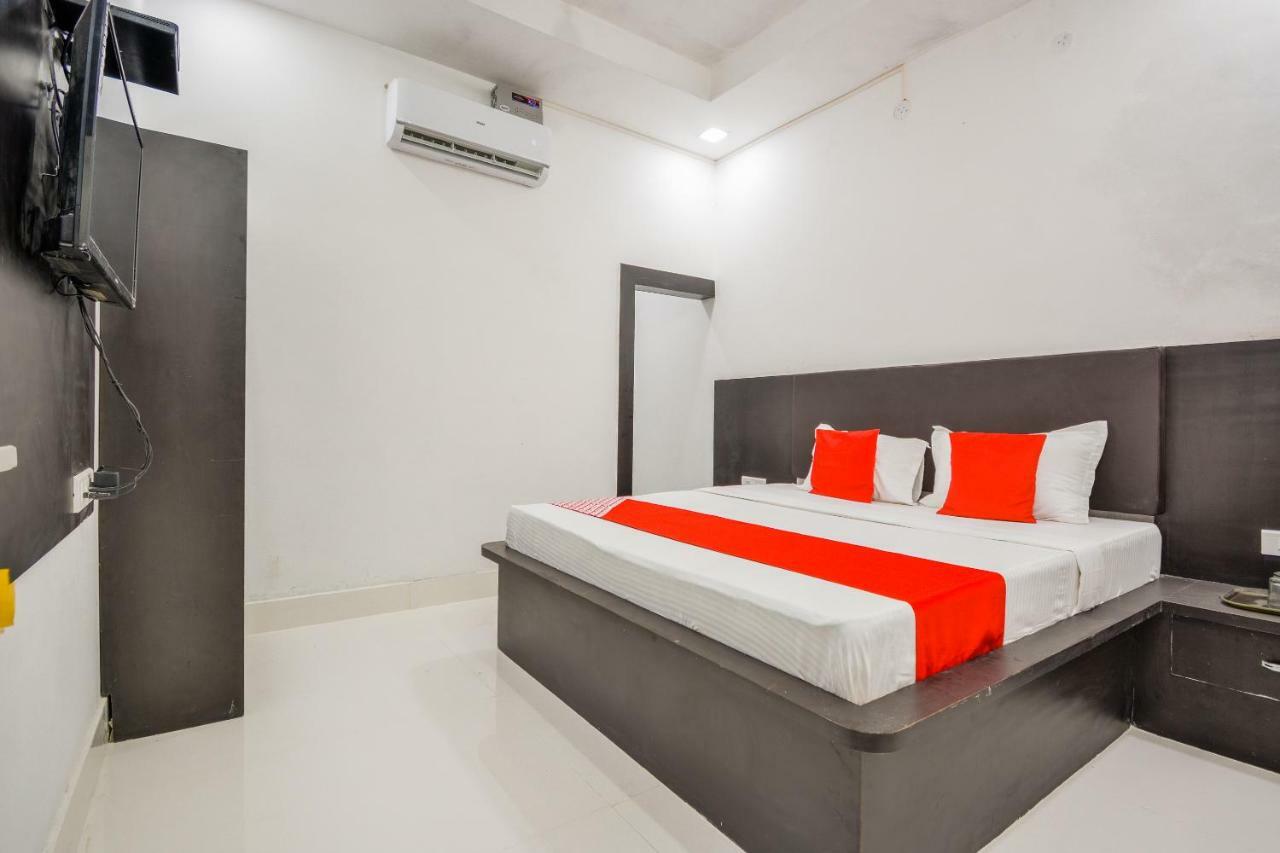 Oyo 43505 Hotel The White House Hisār 외부 사진