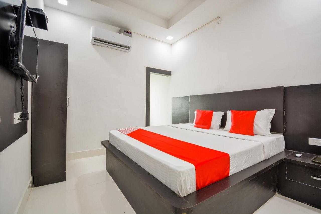 Oyo 43505 Hotel The White House Hisār 외부 사진